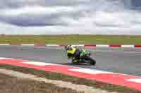 cadwell-no-limits-trackday;cadwell-park;cadwell-park-photographs;cadwell-trackday-photographs;enduro-digital-images;event-digital-images;eventdigitalimages;navarra;no-limits-trackdays;peter-wileman-photography;racing-digital-images;trackday-digital-images;trackday-photos